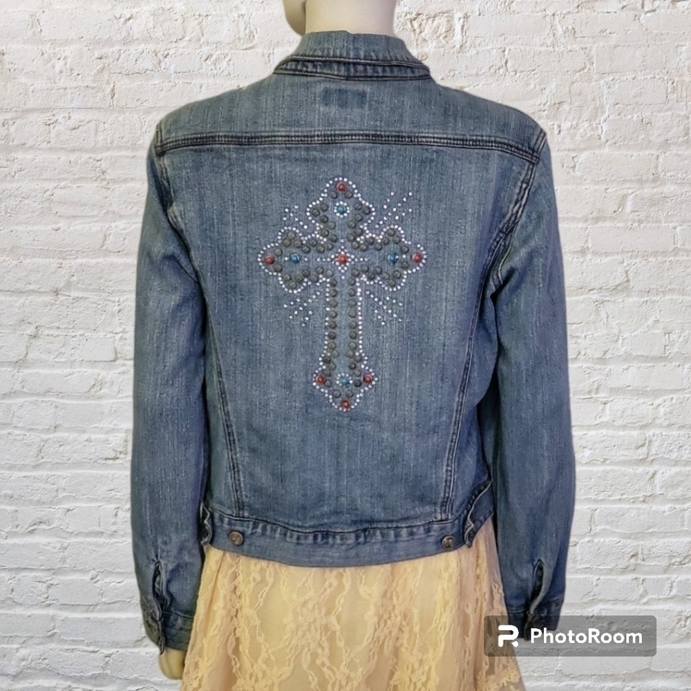 Vtg BIT & BRIDLE Cowboy Core Western Denim Bedazzled Cross Jean Jacket - Picture 3 of 9